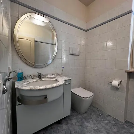 Charm Casa Fabiale Semesterbostad Garda (Verona)